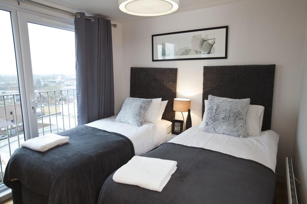 Watford Centre - Luxury Penthouse 아파트 외부 사진